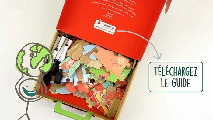 boîte de jeu ouverte avec éléments de jeu