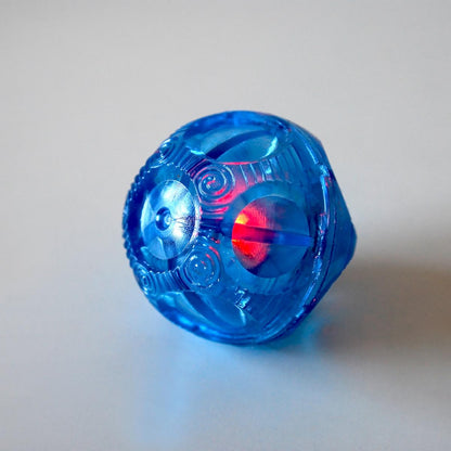 Lot de 4 balles rebondissantes et lumineuses - ø8cm