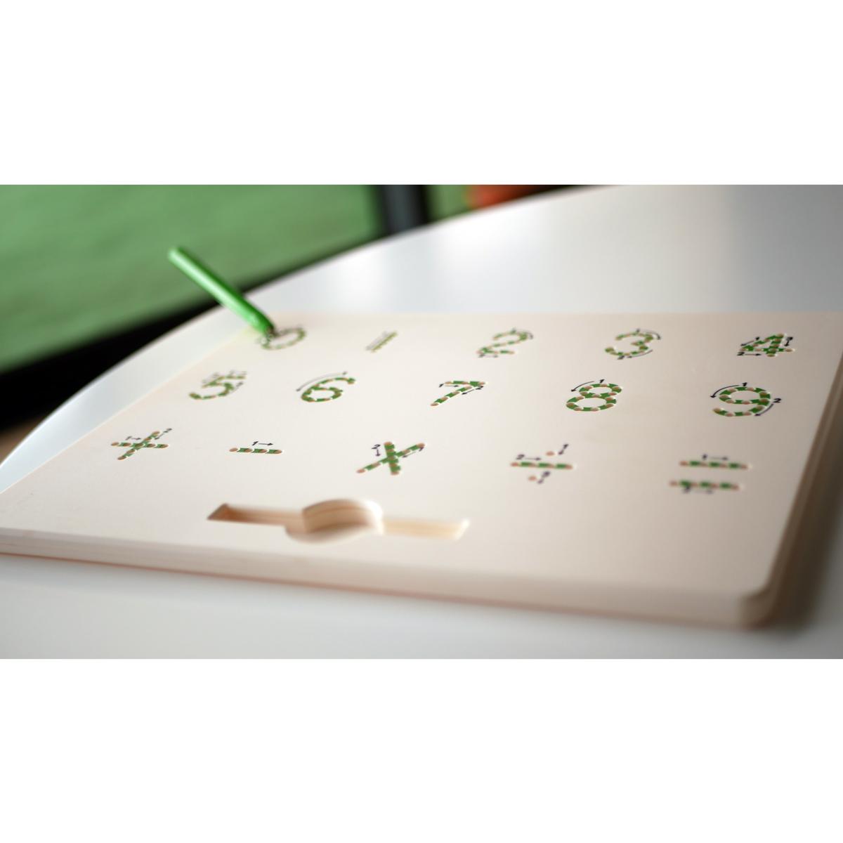 Tableau magnétique en métal, Tableau magnétique pour chambre d'enfants, Organiseur mural minimaliste, Cadeau de Noël Tableau magnétique en métal, Tableau magnétique pour chambre d'enfants, Organiseur mural minimaliste, Cadeau de Noël