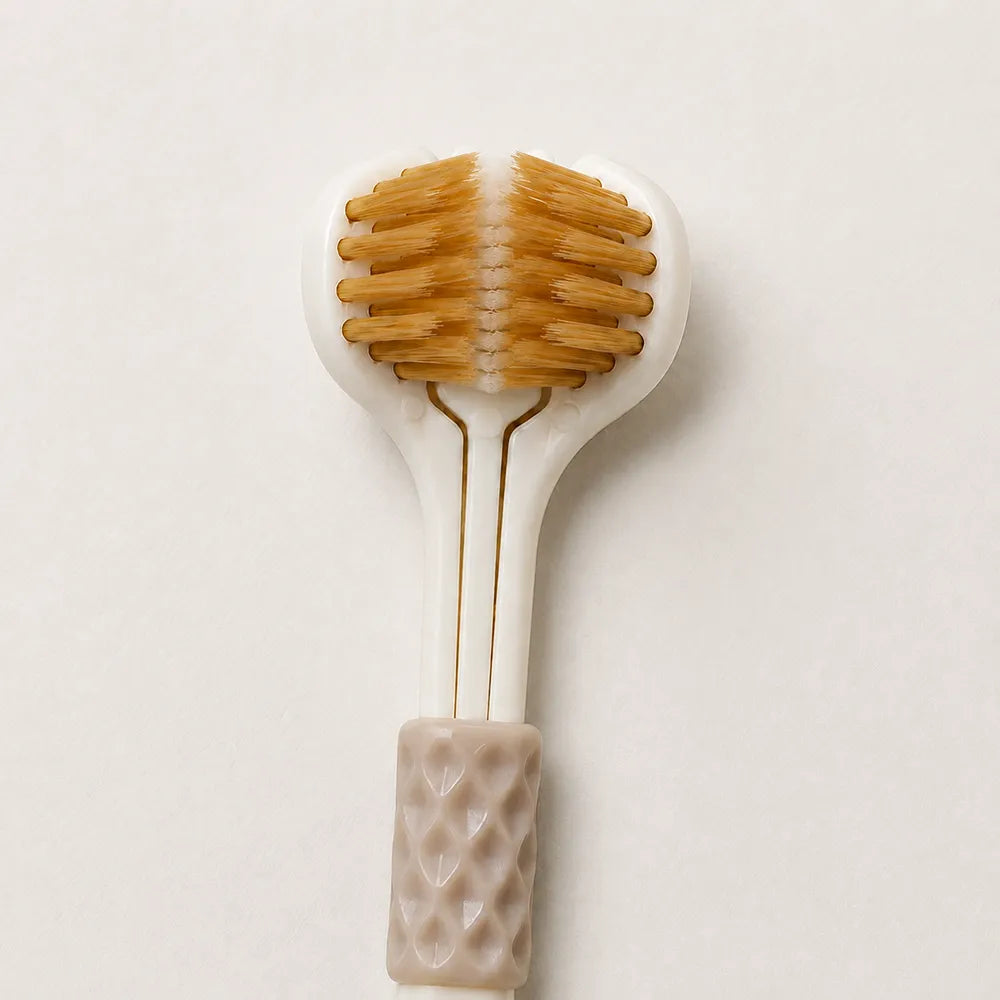 Tête enveloppante de la brosse à dents à trois têtes Oranurse
