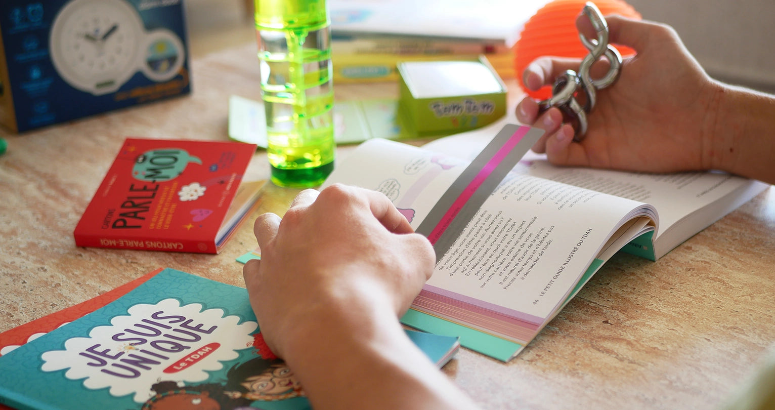 Outils sensoriels, fidgets et livres pour accompagner la concentration lors de la rentrée scolaire