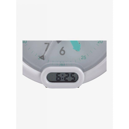 Écran numérique du réveil éducatif Kid’Sleep Clock affichant l’heure sous le cadran analogique